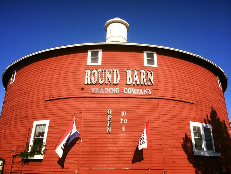 The Round Barn Trading Company – Andover, MN