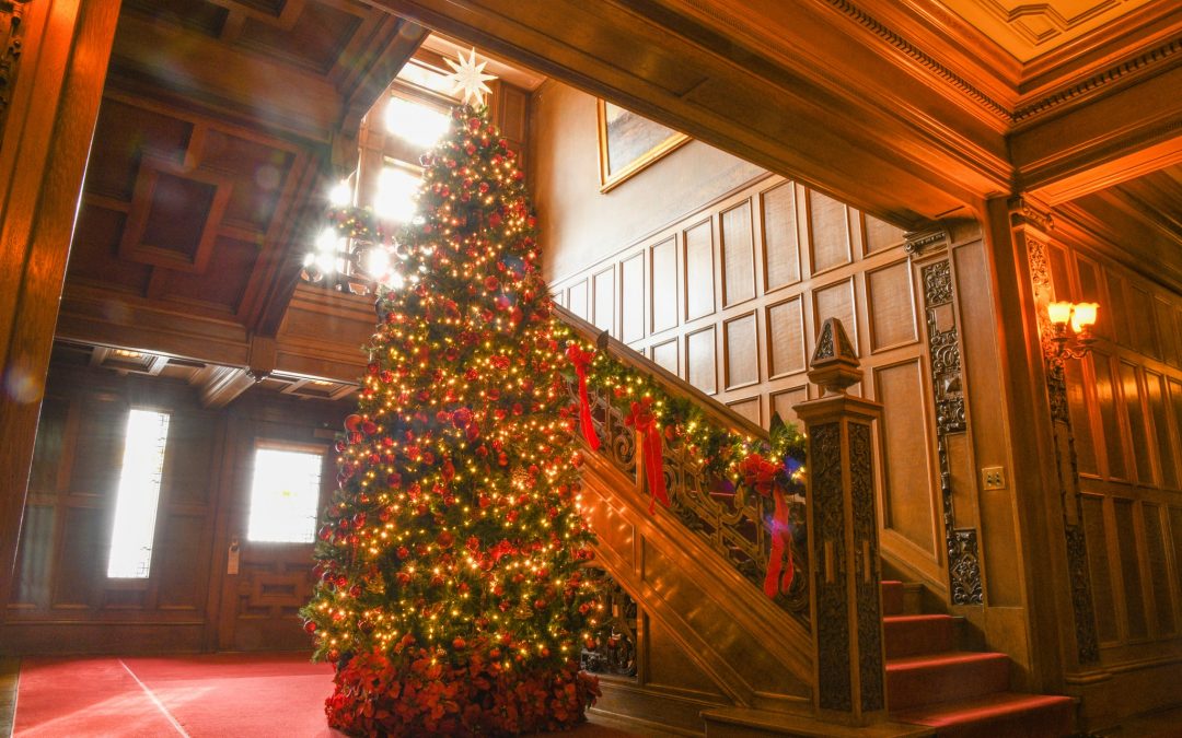 Holiday & Christmas Tours At Glensheen Mansion – Duluth, MN